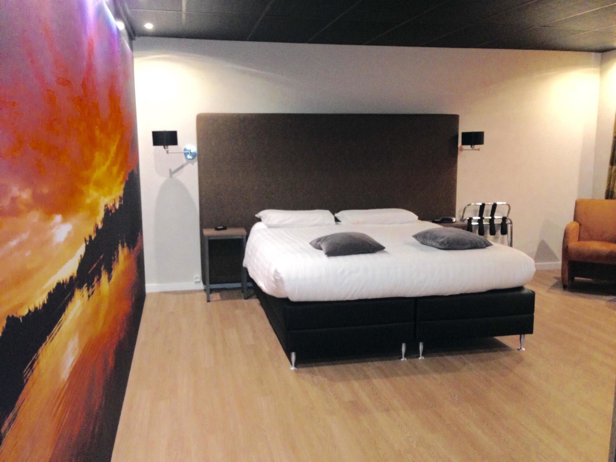 Fletcher Hotel-Restaurant De Korenbeurs Made Quarto foto